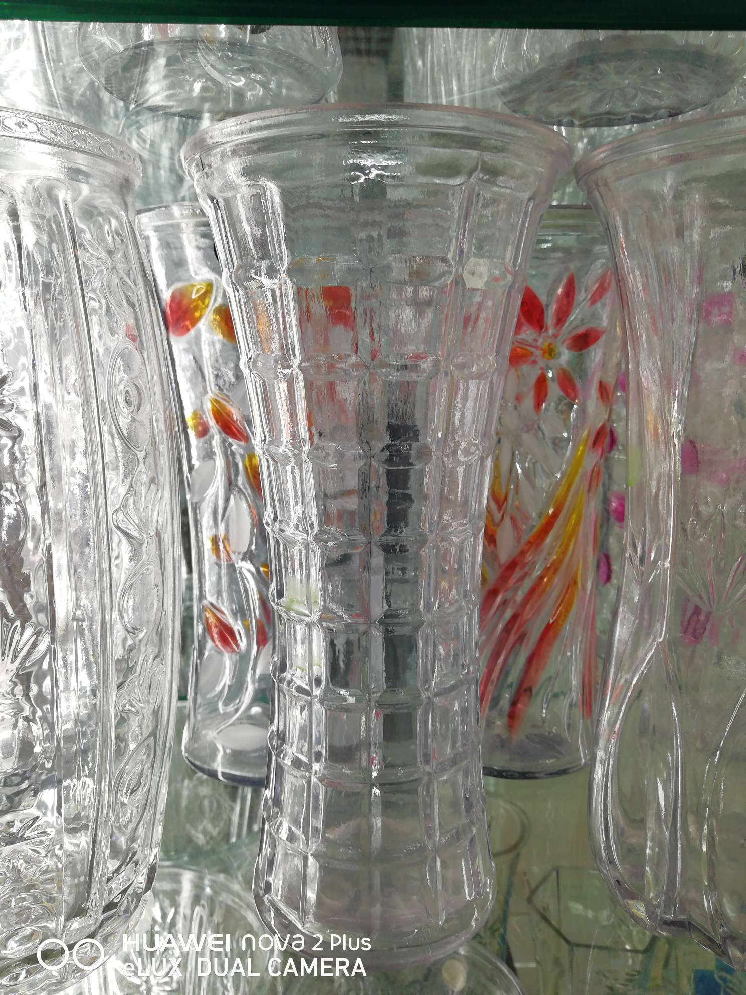 Glass vases, storage bottles, home ornaments 2