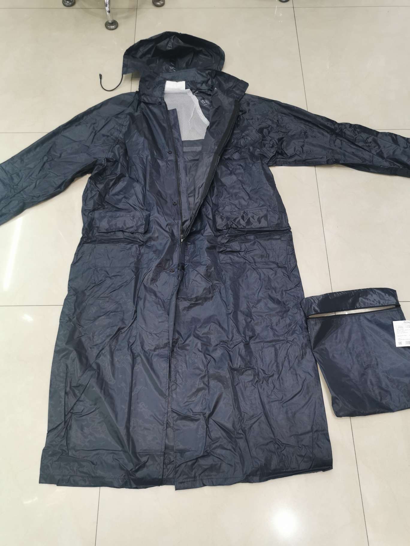 俄款大衣，藏青色