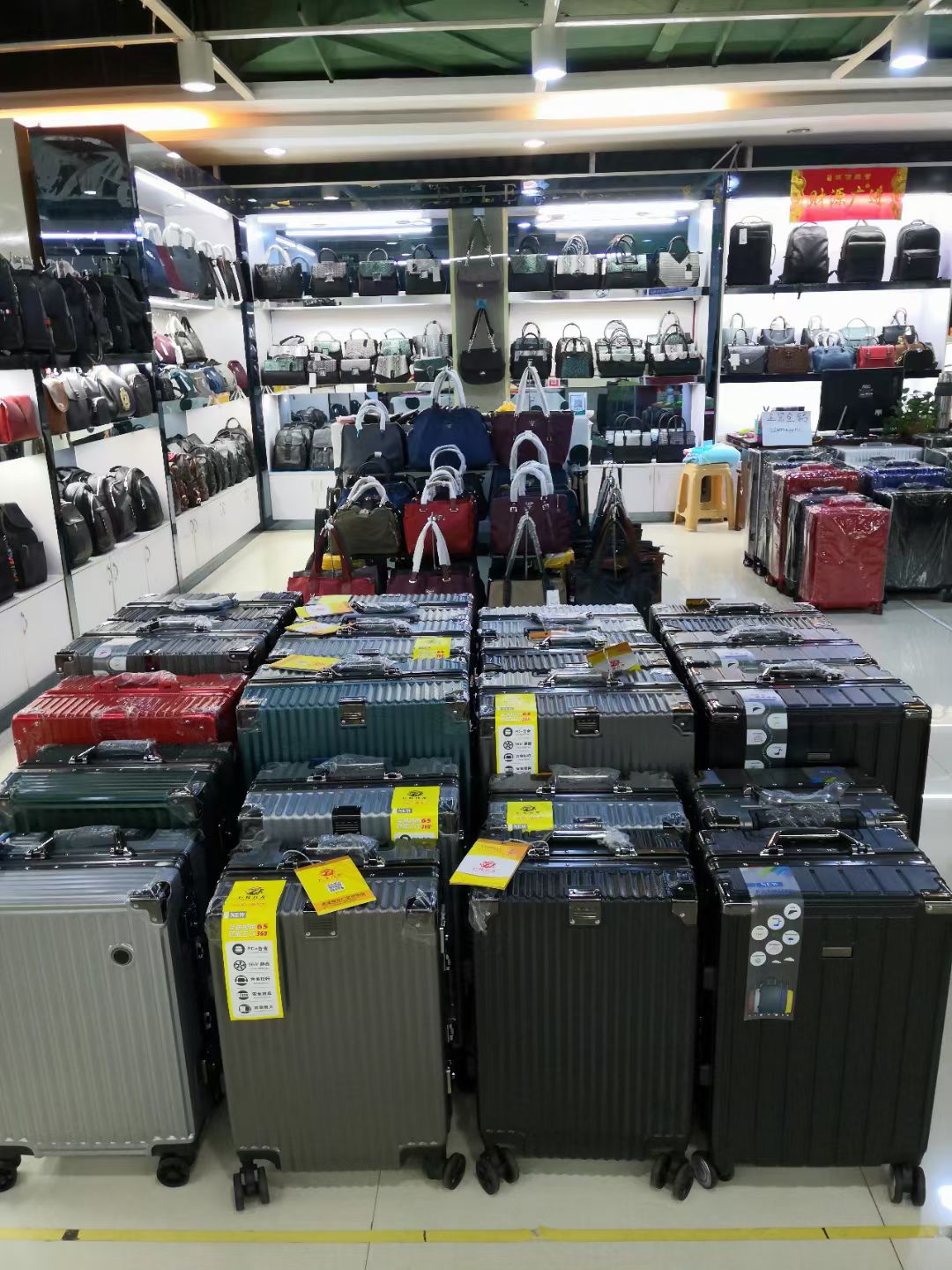 品牌拉杆箱 20 寸 22寸 24寸 26寸学生行李箱 旅行箱产品图