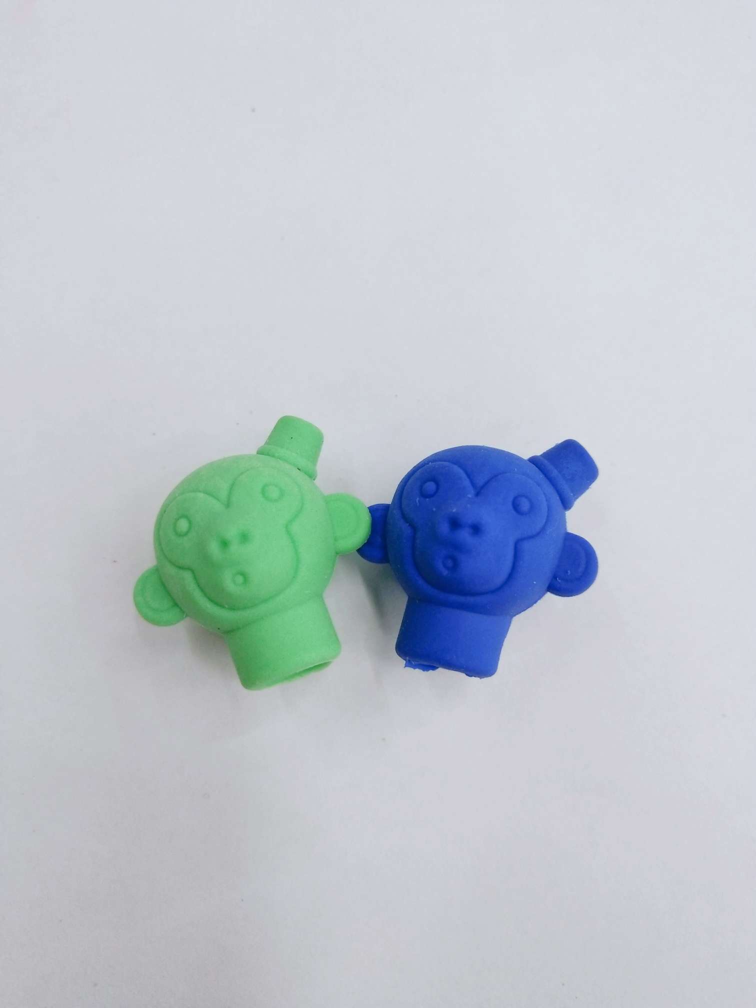 672橡皮擦小学生专用文具擦得干净绘画美术不留痕像皮擦