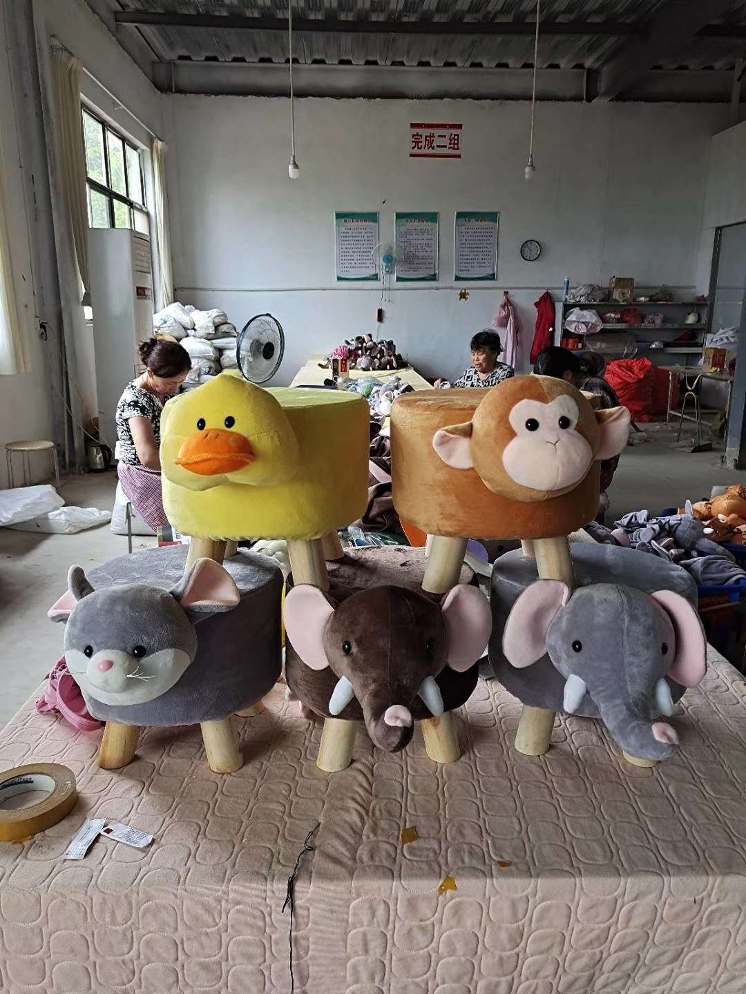 星辰厂家动物凳换鞋凳毛绒凳子小朋友最爱详情12