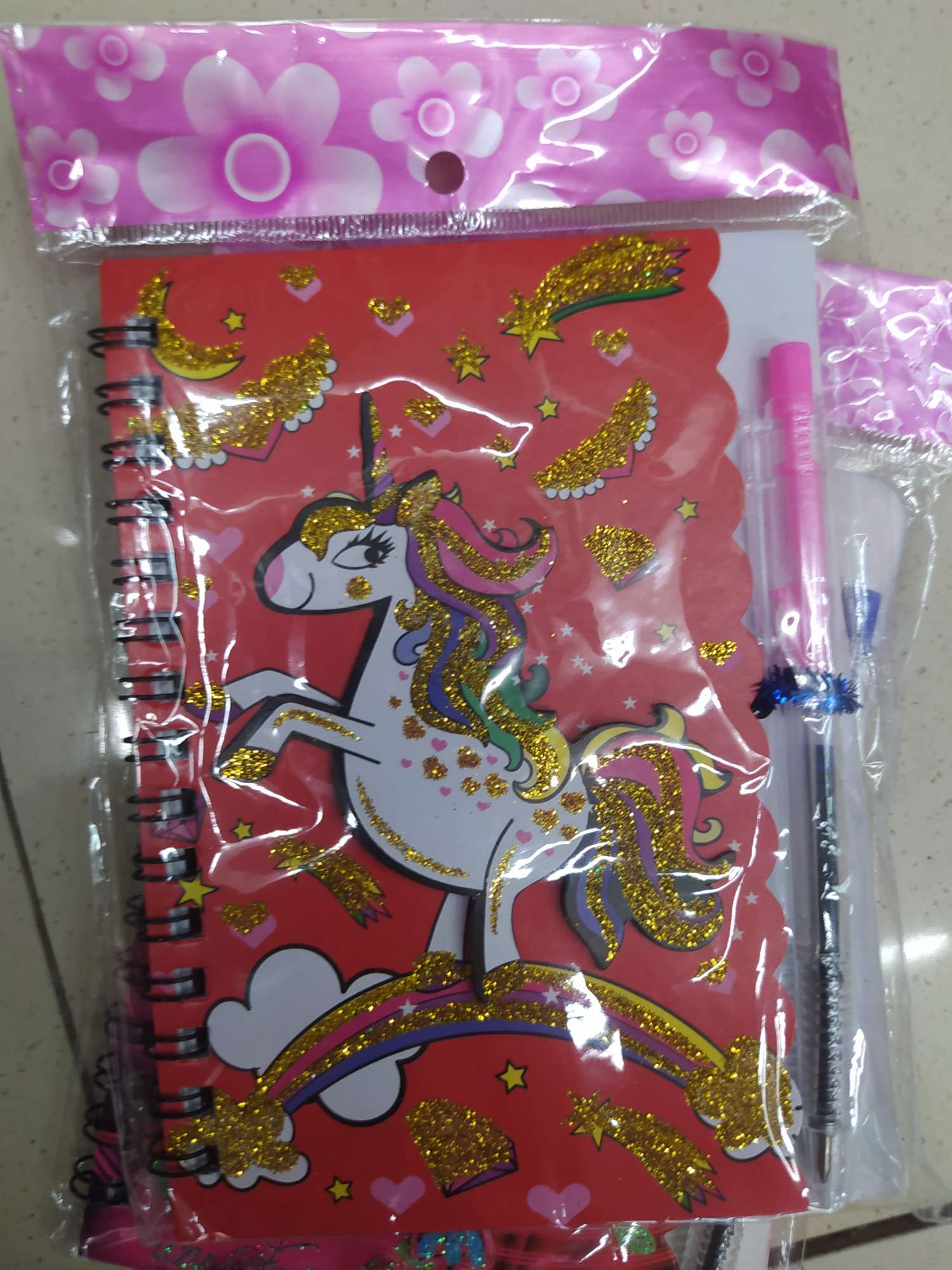 红色独角兽高达