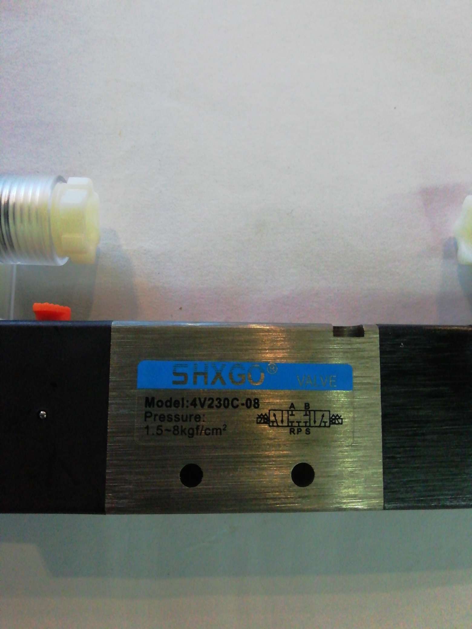 Solenoid valve 4V230C-08