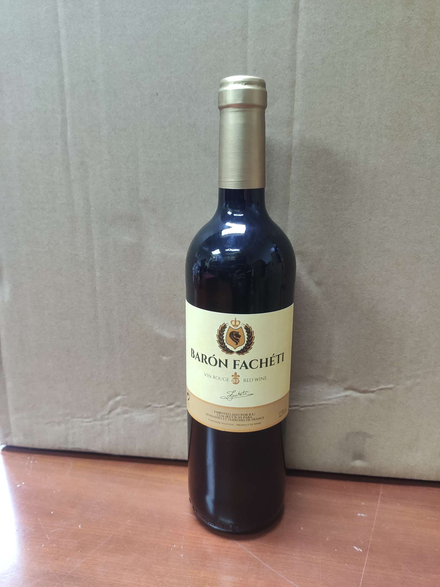 Earl Facchetti Dry Red Wine