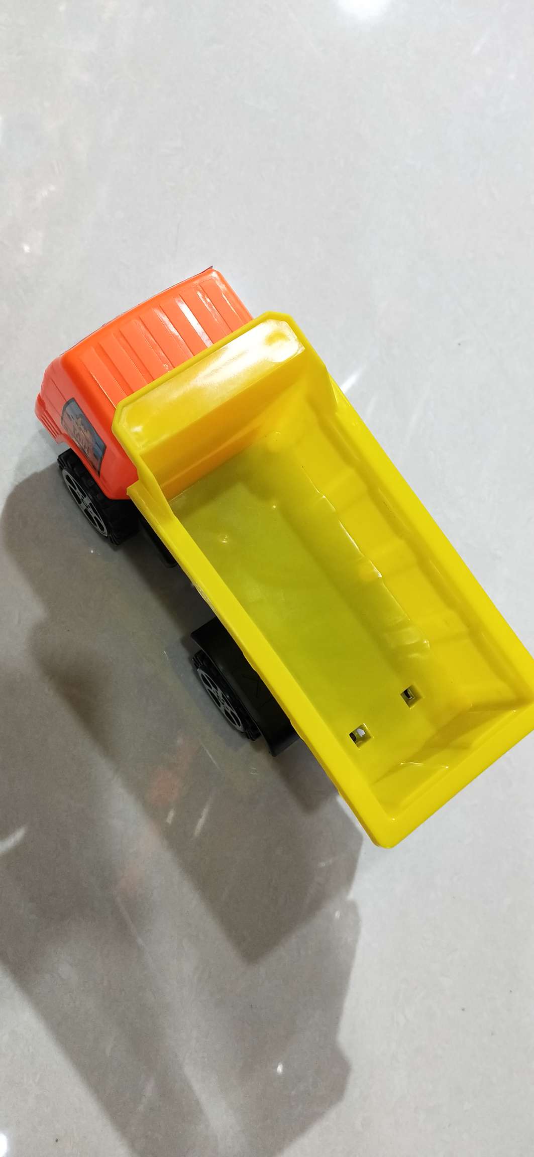 101 Dump trucks thumbnail