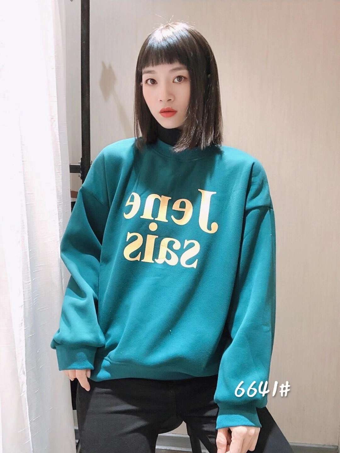 Korean Version Of Fashion Hoodie details Picture