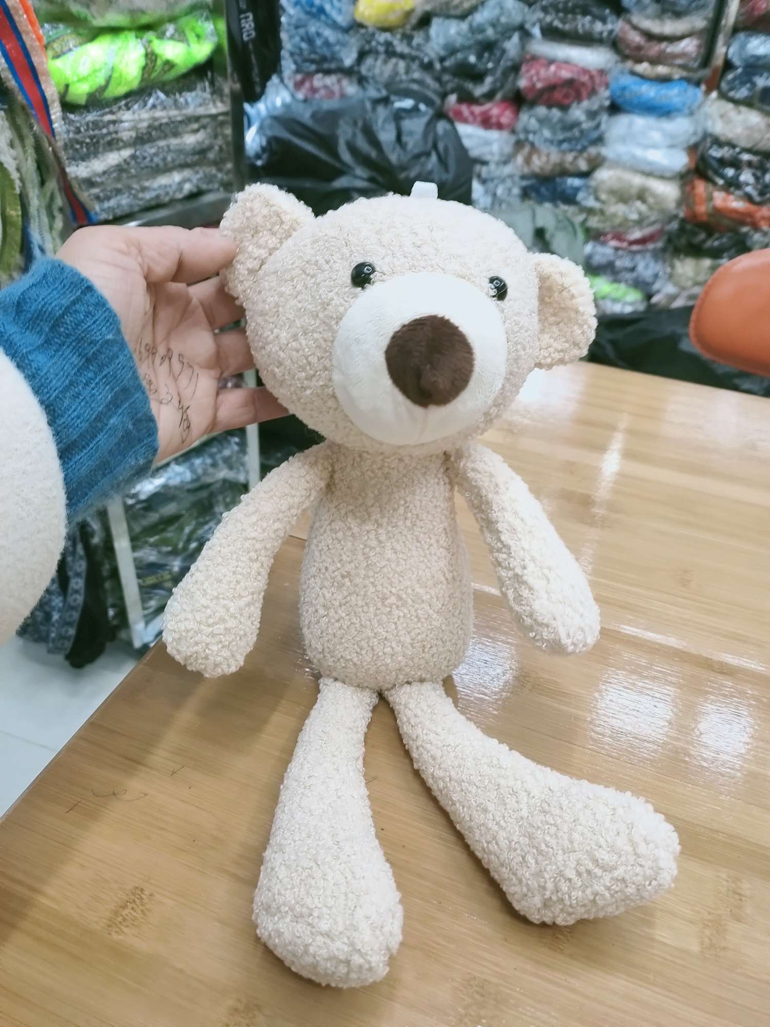 Teddy Bear details Picture