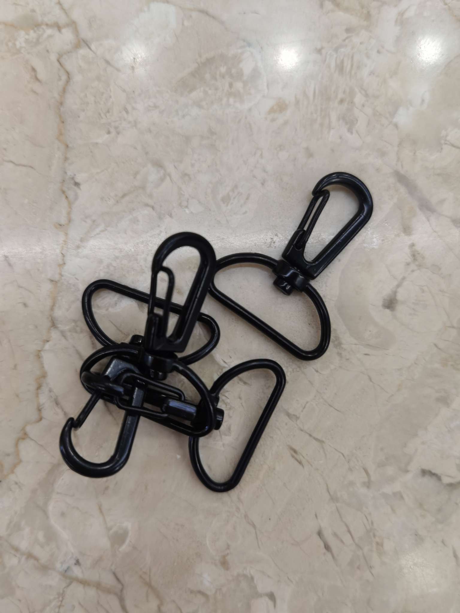 Dog hook, lobster hook details Picture