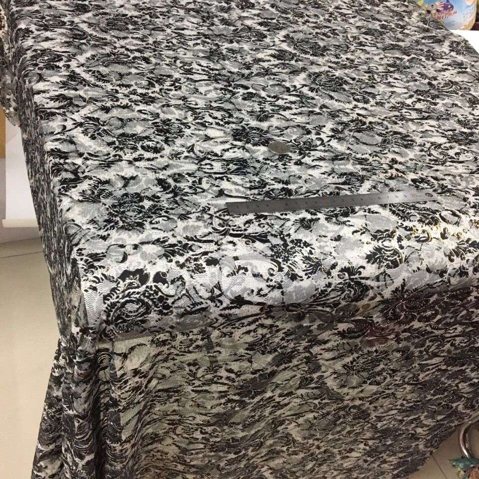 国潮民族风黑色连衣裙上衣 蕾丝印花 布料微弹微透需内衬围巾围脖泳装详情7