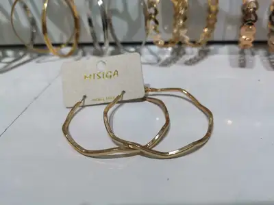 Water Wave C Earrings