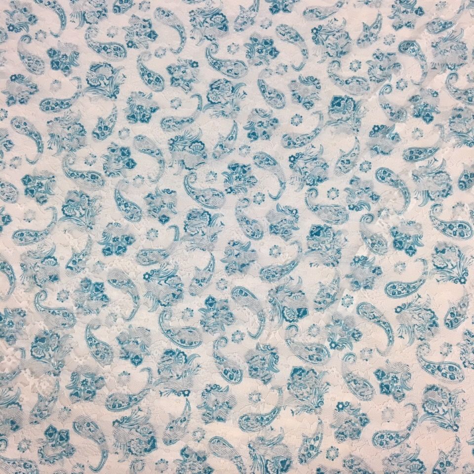The top of the cashew dress is made of lace printed fabric, which is slightly elastic and translucent. It needs to be lined with a scarf, neck and swimsuit fabric details Picture
