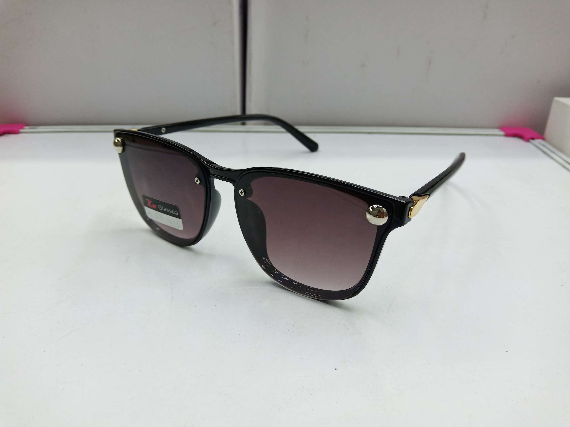 Gafas de sol sin marco para hombres