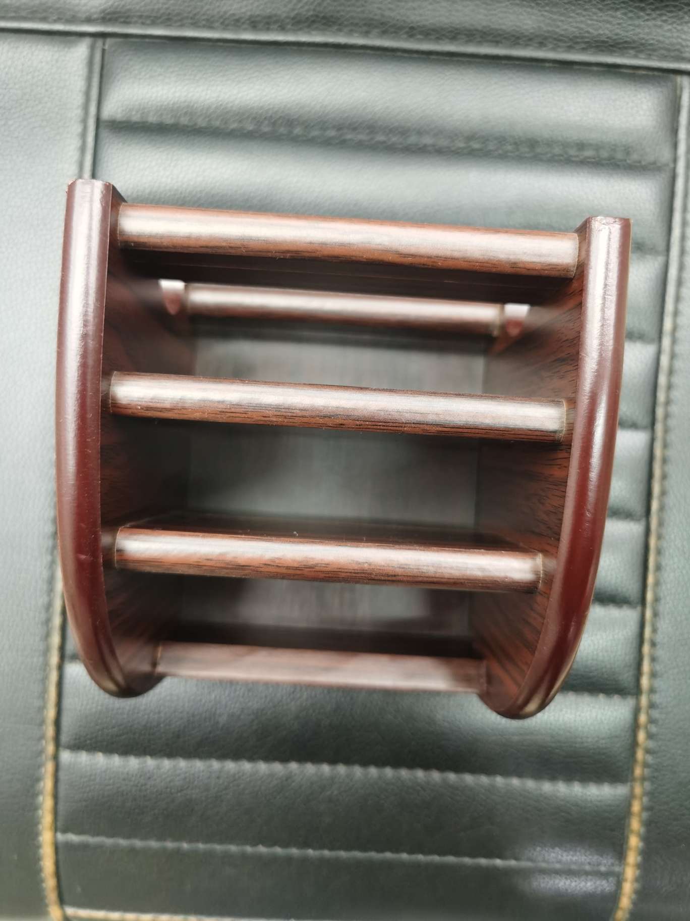 Wooden pen holder, multi-functional pen holder details Picture