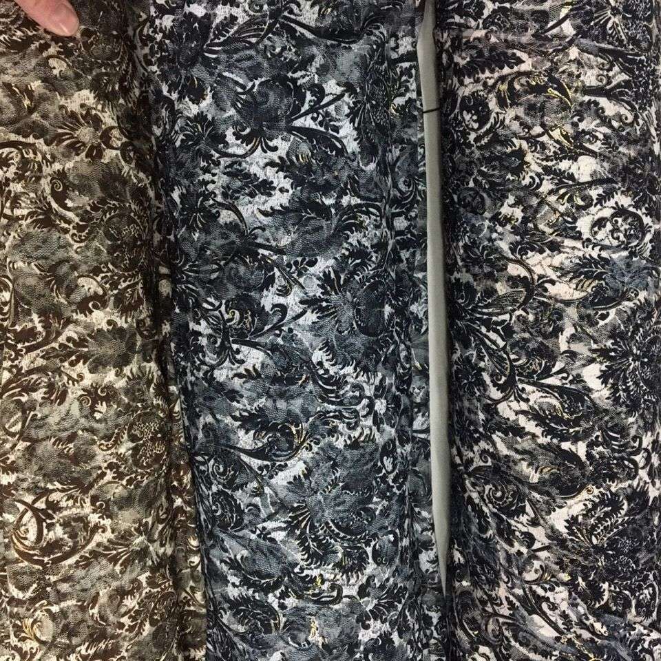 国潮民族风黑色连衣裙上衣 蕾丝印花 布料微弹微透需内衬围巾围脖泳装产品图