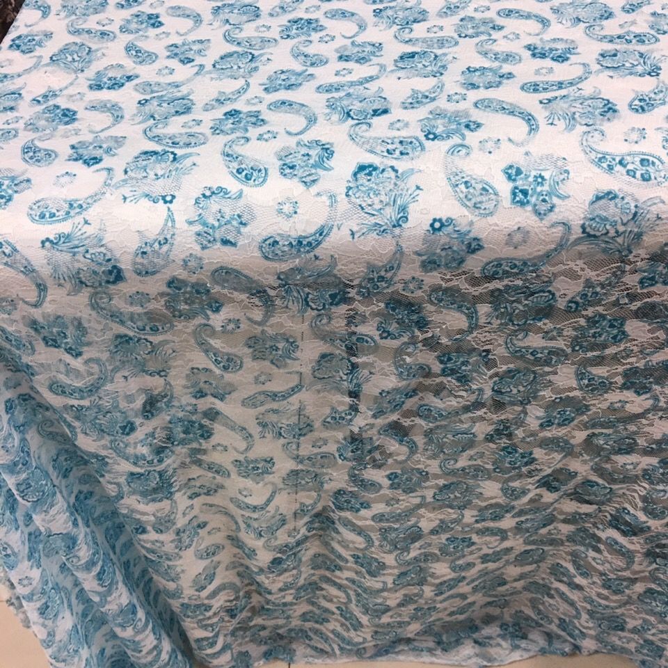 The top of the cashew dress is made of lace printed fabric, which is slightly elastic and translucent. It needs to be lined with a scarf, neck and swimsuit fabric pic 3
