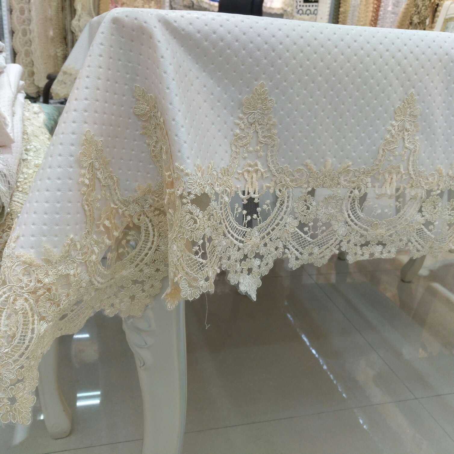 皮革桌布细节图