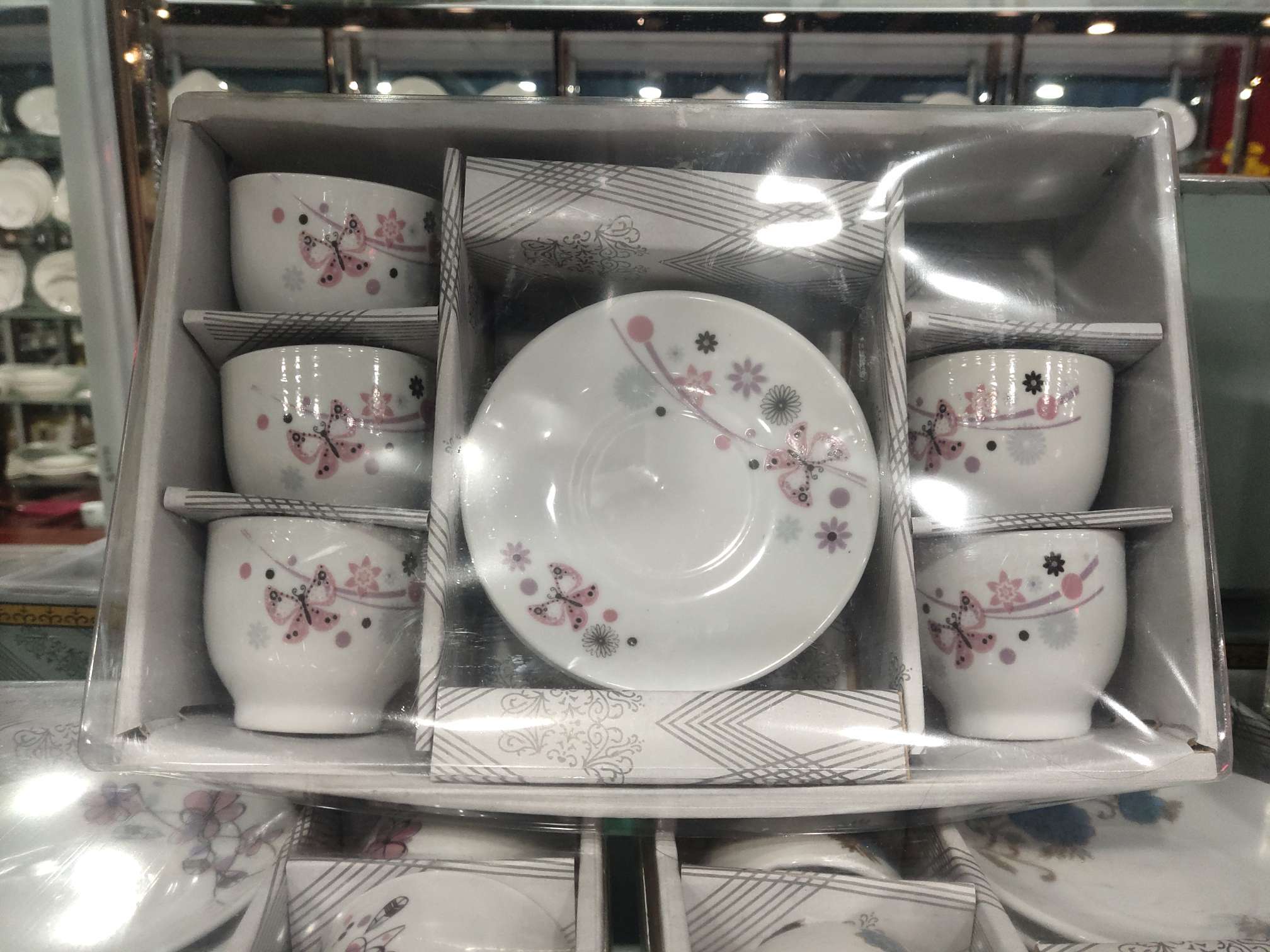 花卉陶瓷套装六杯六碟适用于家庭餐厅酒店4