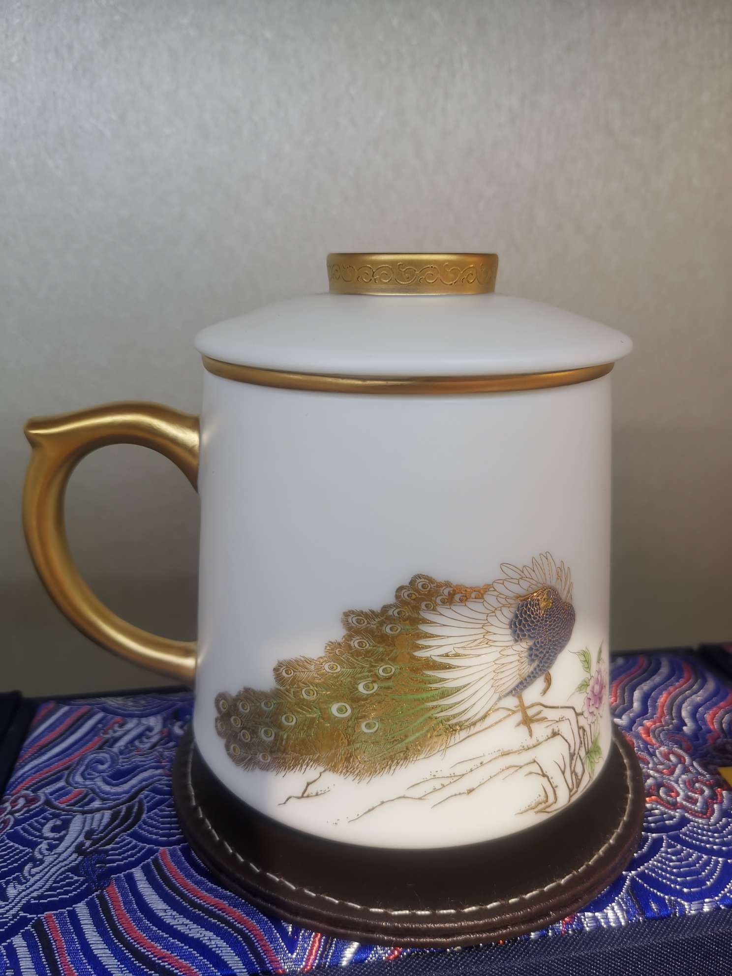 Suet jade office cup thumbnail