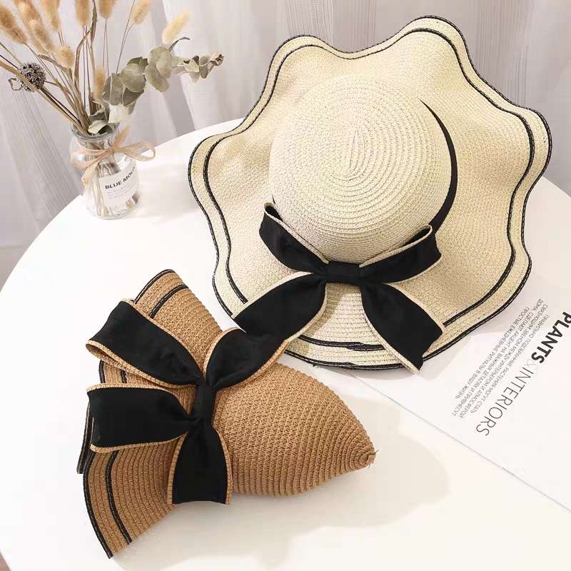Straw Hat With Lotus Bow