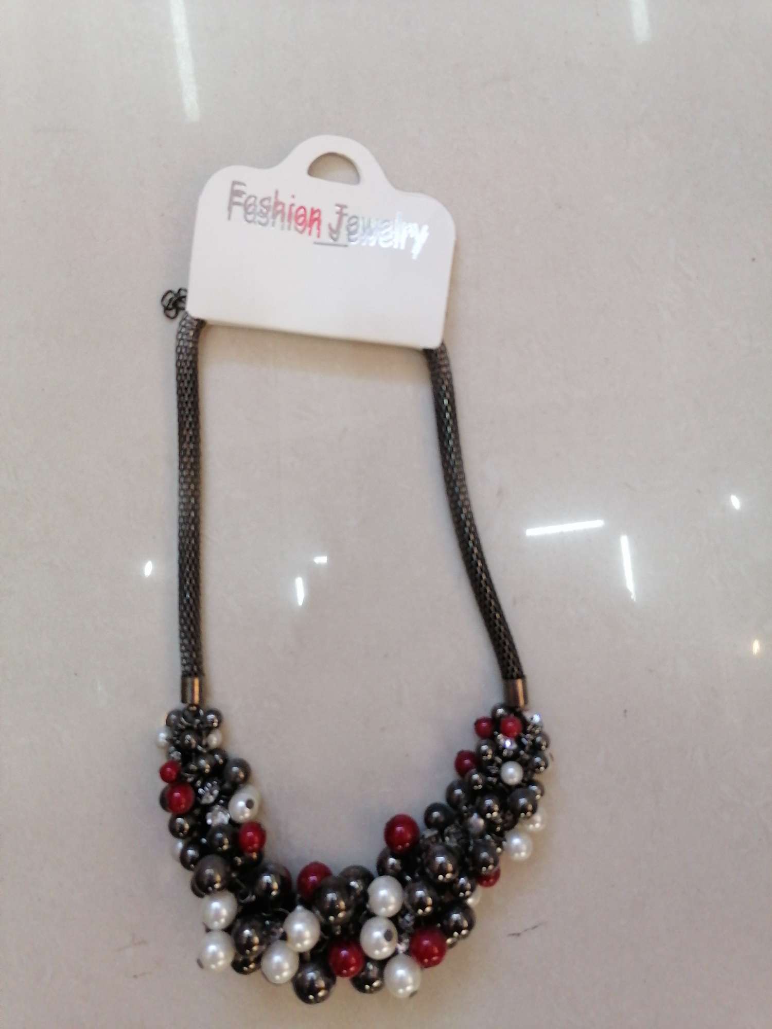 The fashionable necklace bead series - an extremely charming and elegant "Love Heart" accessory