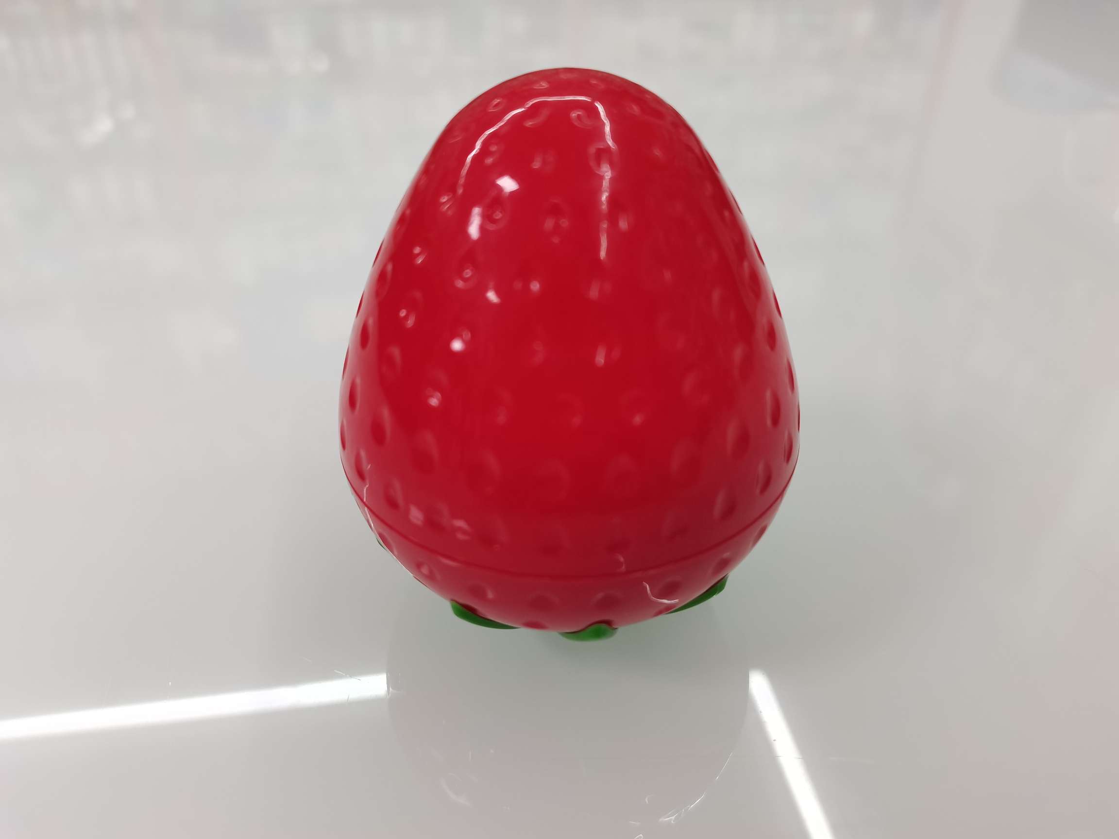Strawberry makeup package
