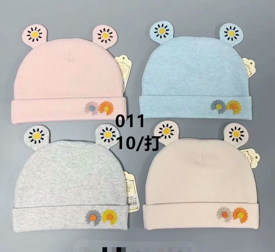 Cotton two-legged chrysanthemum baby hat thumbnail