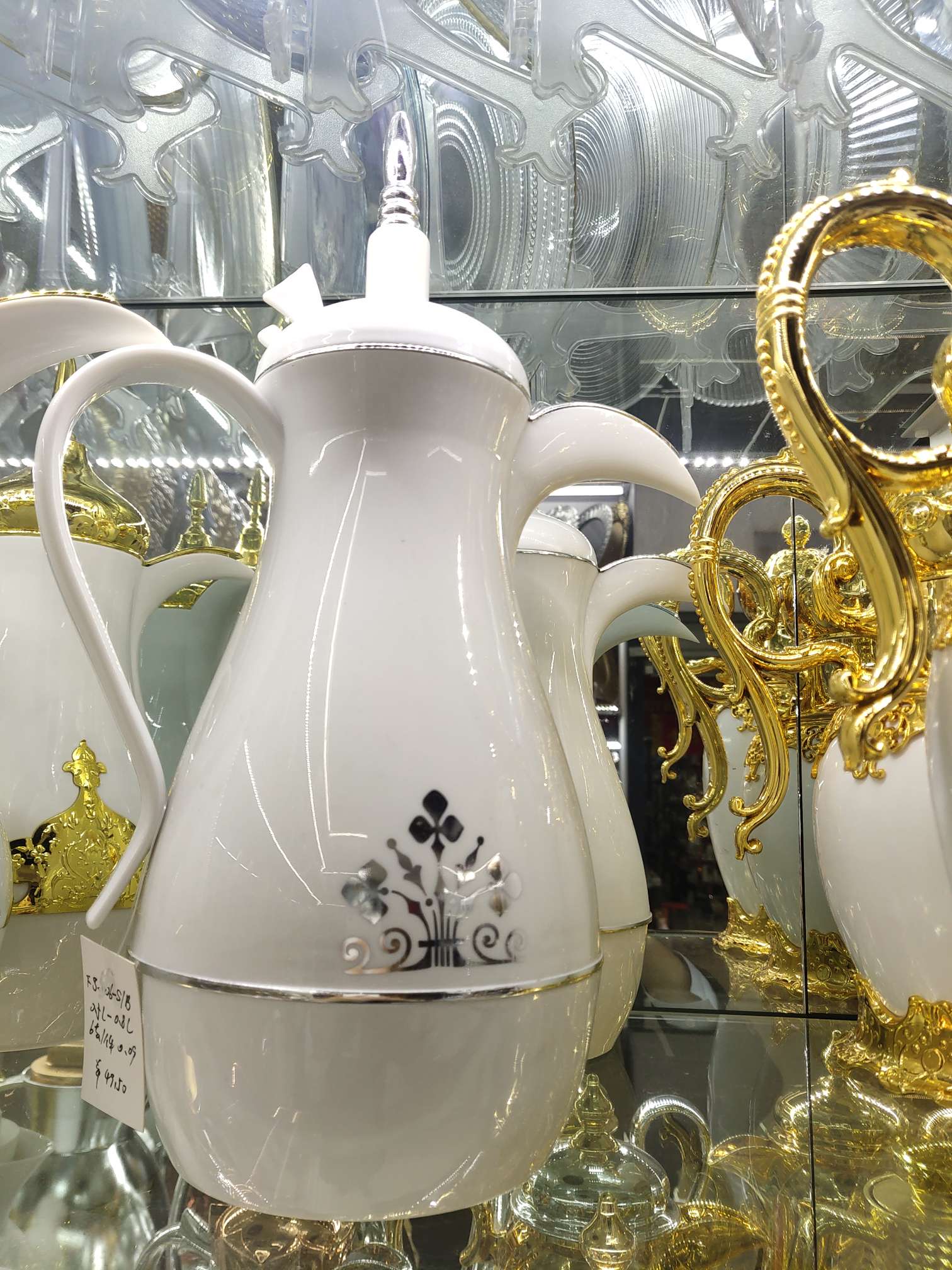 High-end decorative insulated kettle for household and public use, suitable for various places. 30