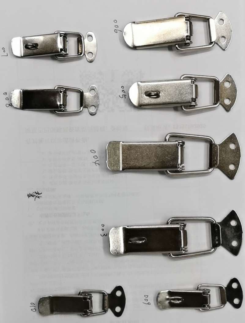 The duck mouth buckle thumbnail