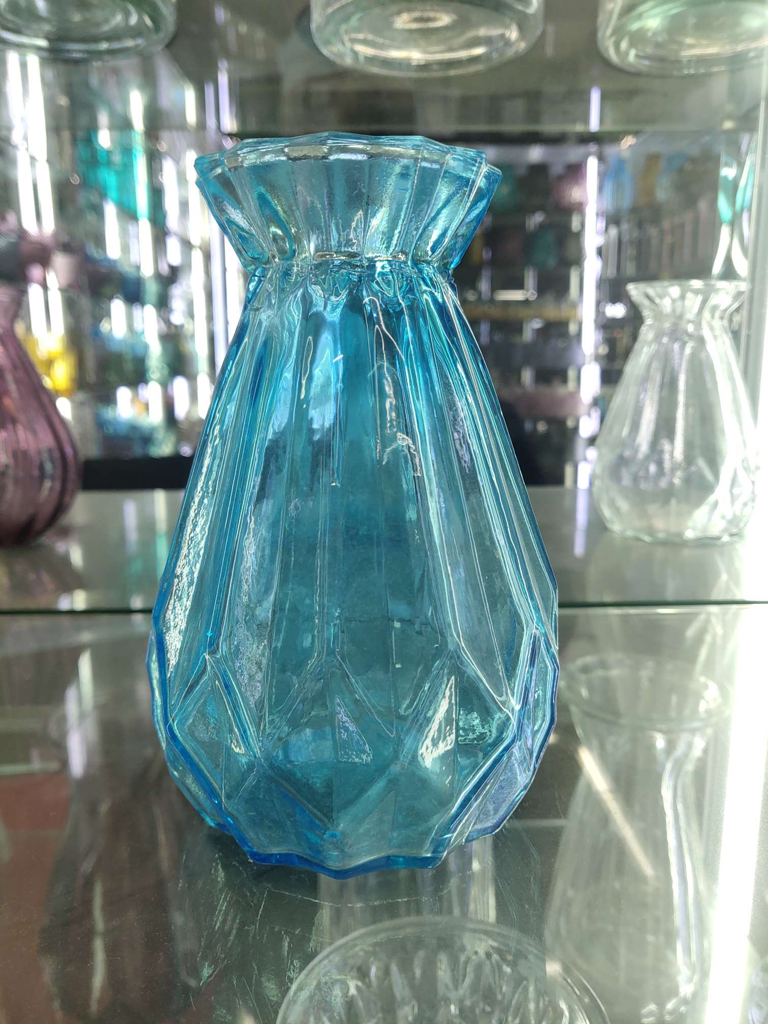 Glass handicrafts, glass vases 22