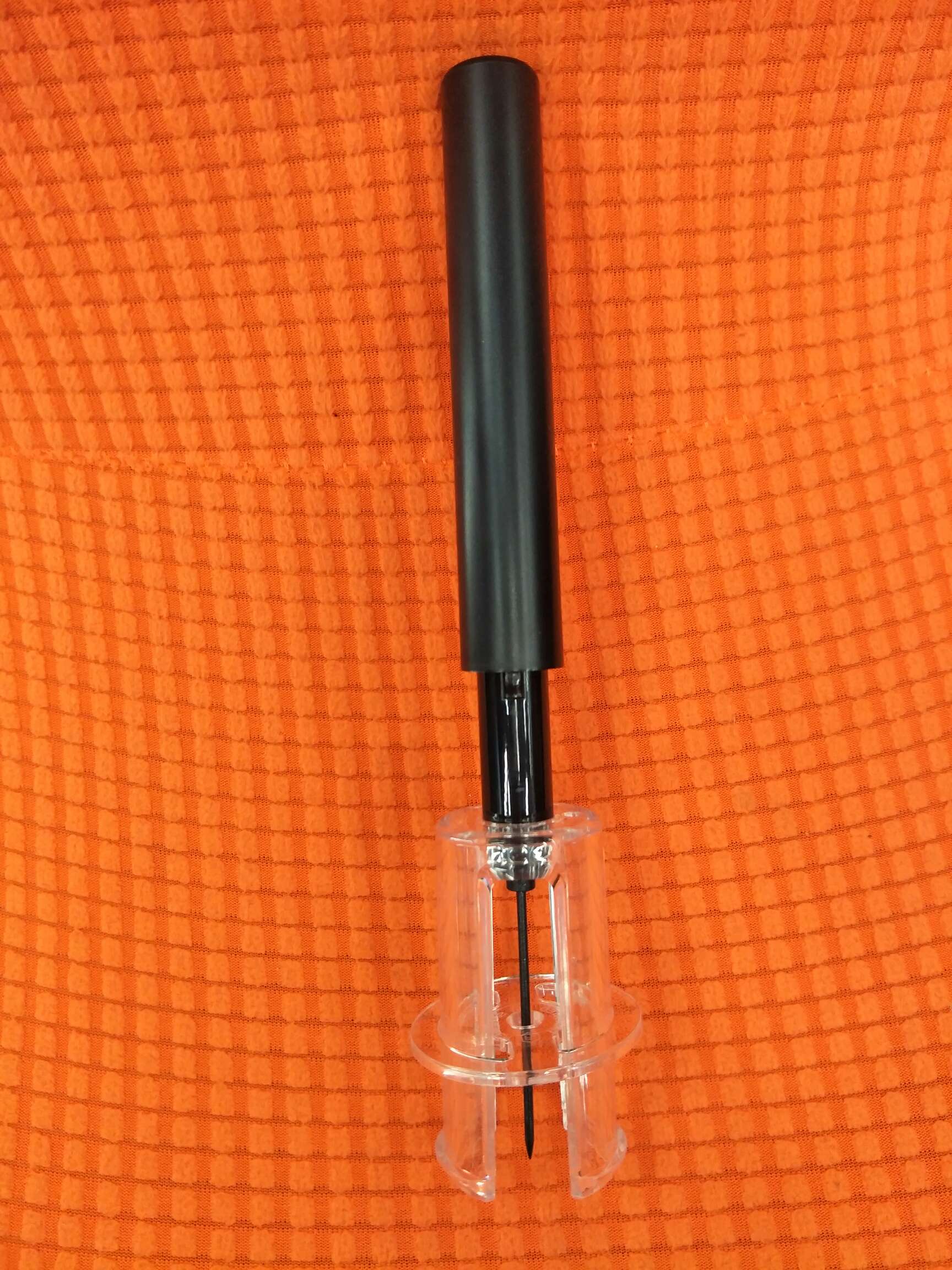 A Pneumatic Bottle Opener details Picture