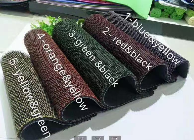 Stretch Silk Floor Mat