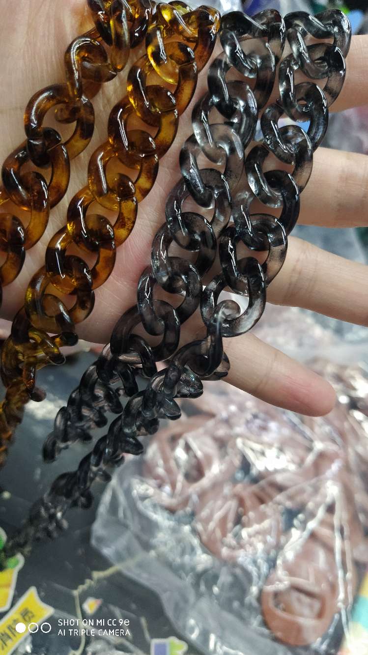 Eyeglass chain