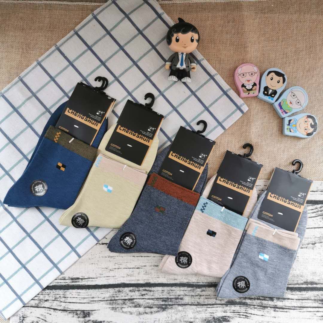 涤棉地摊袜子 户外休闲男祙 跑量款商务袜子 外贸男袜细节图