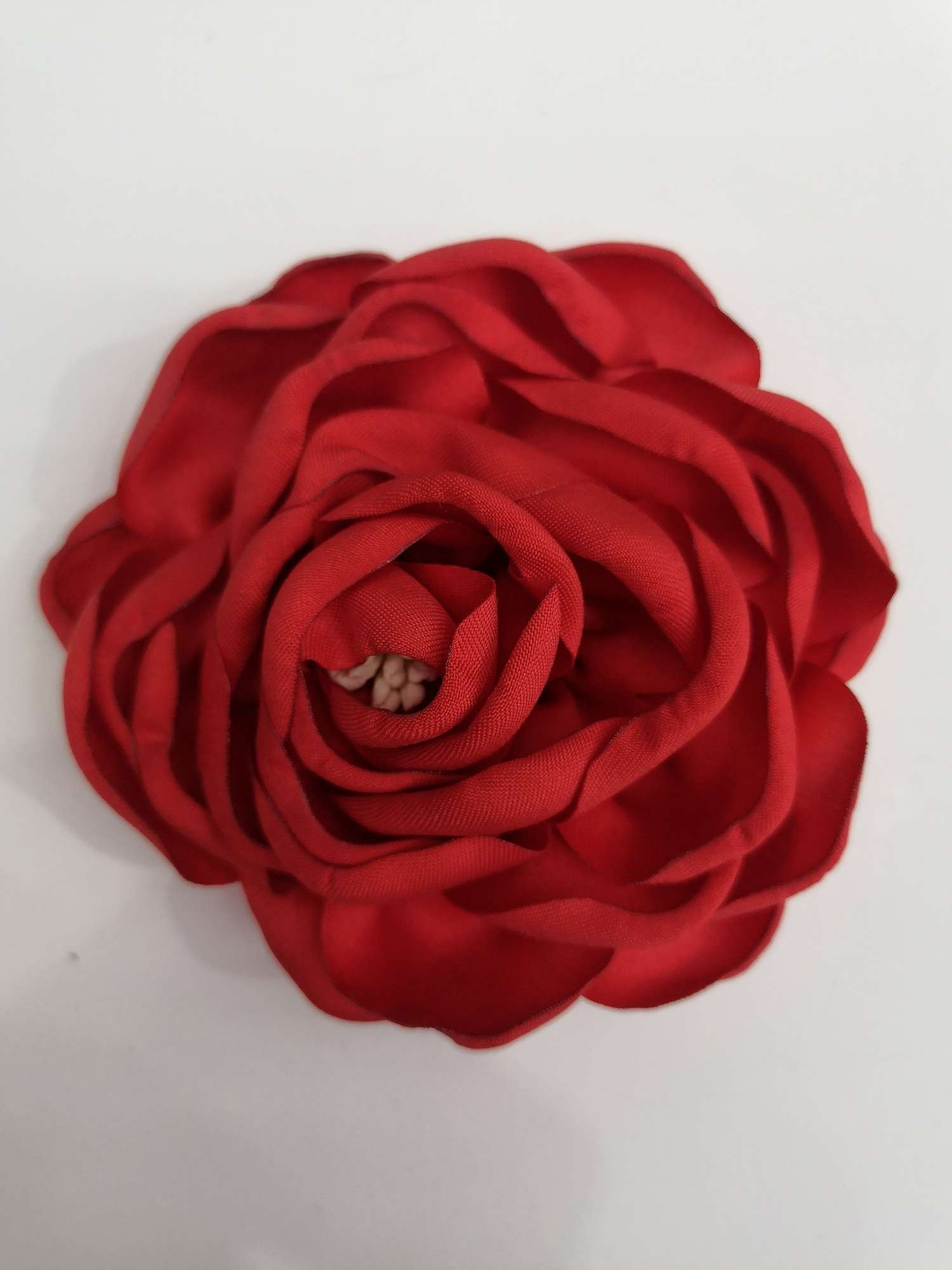 Double wavy edges details Picture