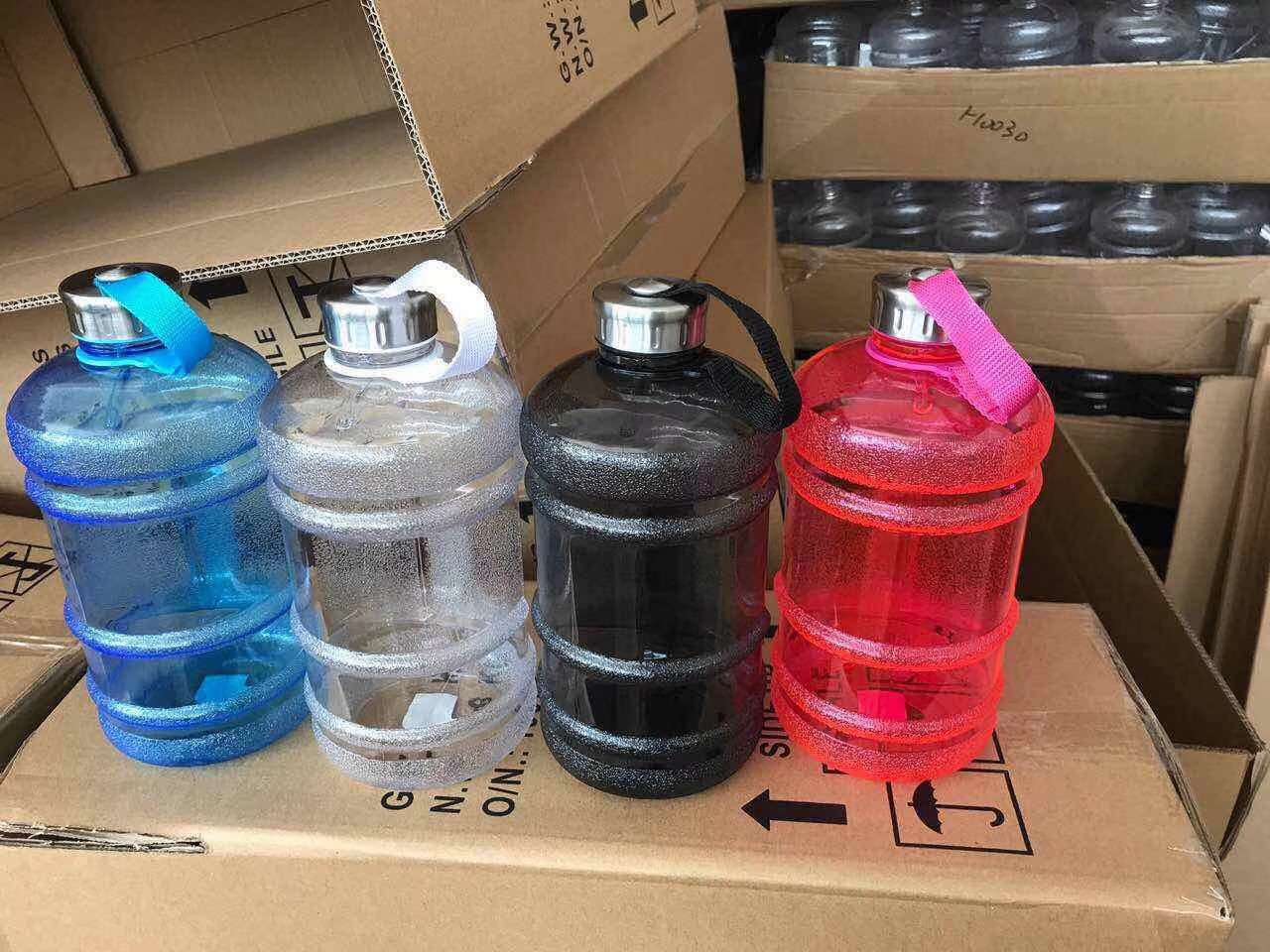 Plastic water bucket cup, large capacity 2200ml, stainless steel lid, water bucket cup handle