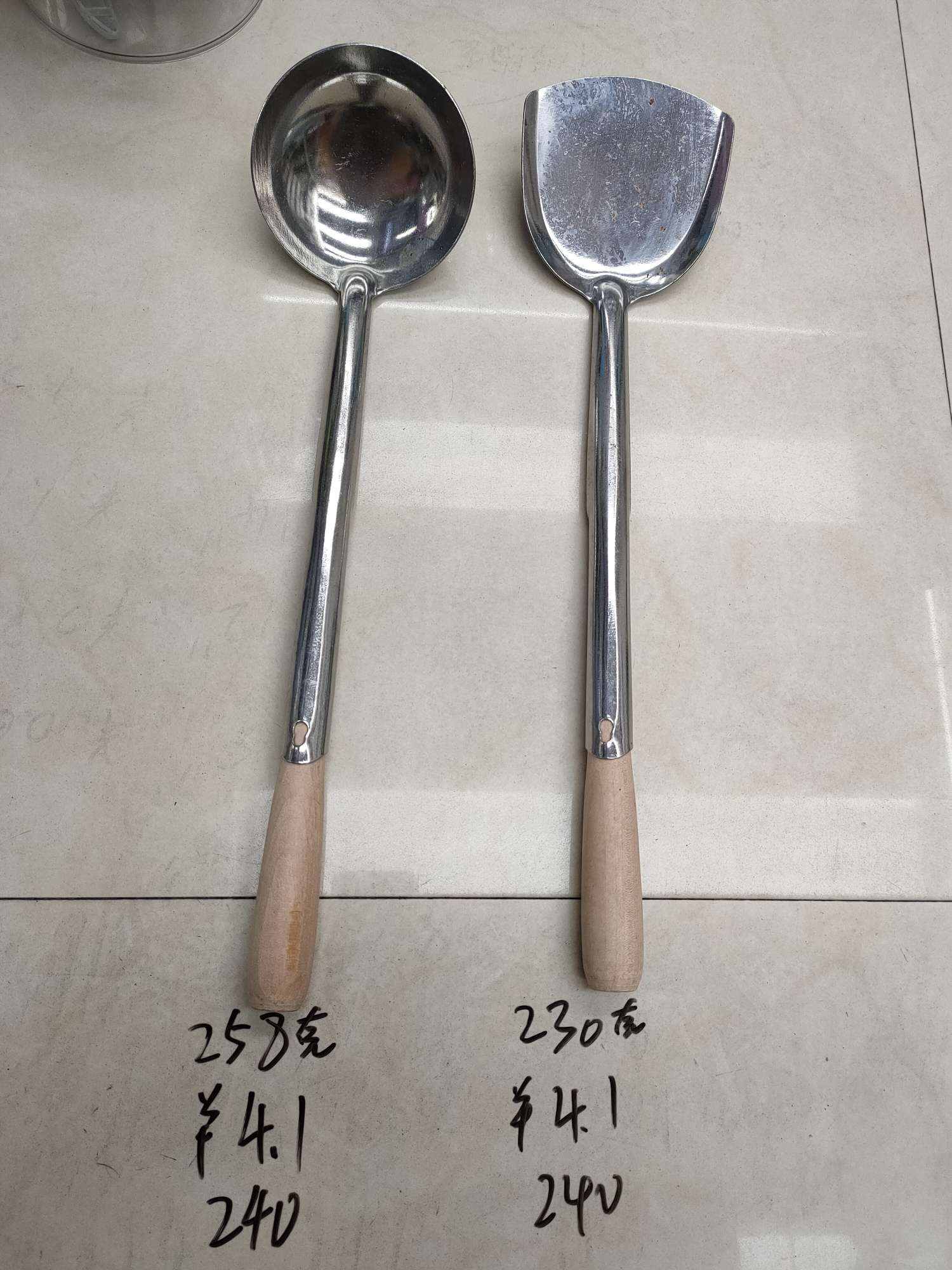 Mango extendido mango de madera cuchara de sopa, pala