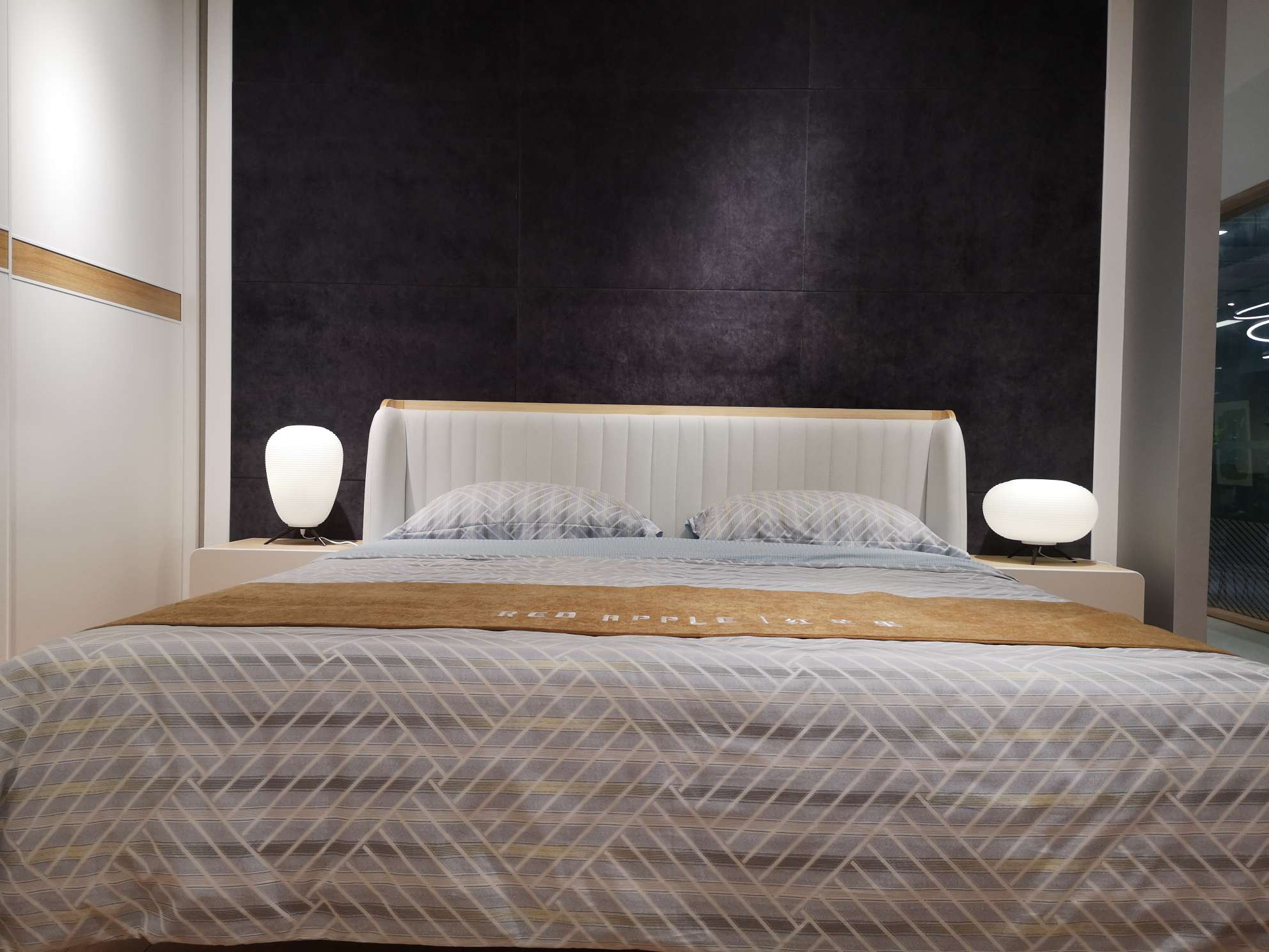 Hong Kong Red apple ash wood cloth art 1.8m double king-size bed with mattress and 2 bedside tables thumbnail
