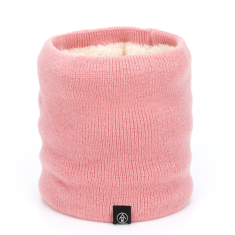Wholesale and customization of Korean-style autumn and winter fleece and thickened scarves, fashionable and versatile woolen knitted scarves with fleece warmth detail image 5