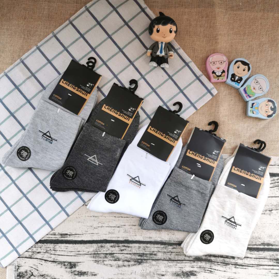 涤棉地摊袜子 户外休闲男祙 跑量款商务袜子 外贸男袜详情图4