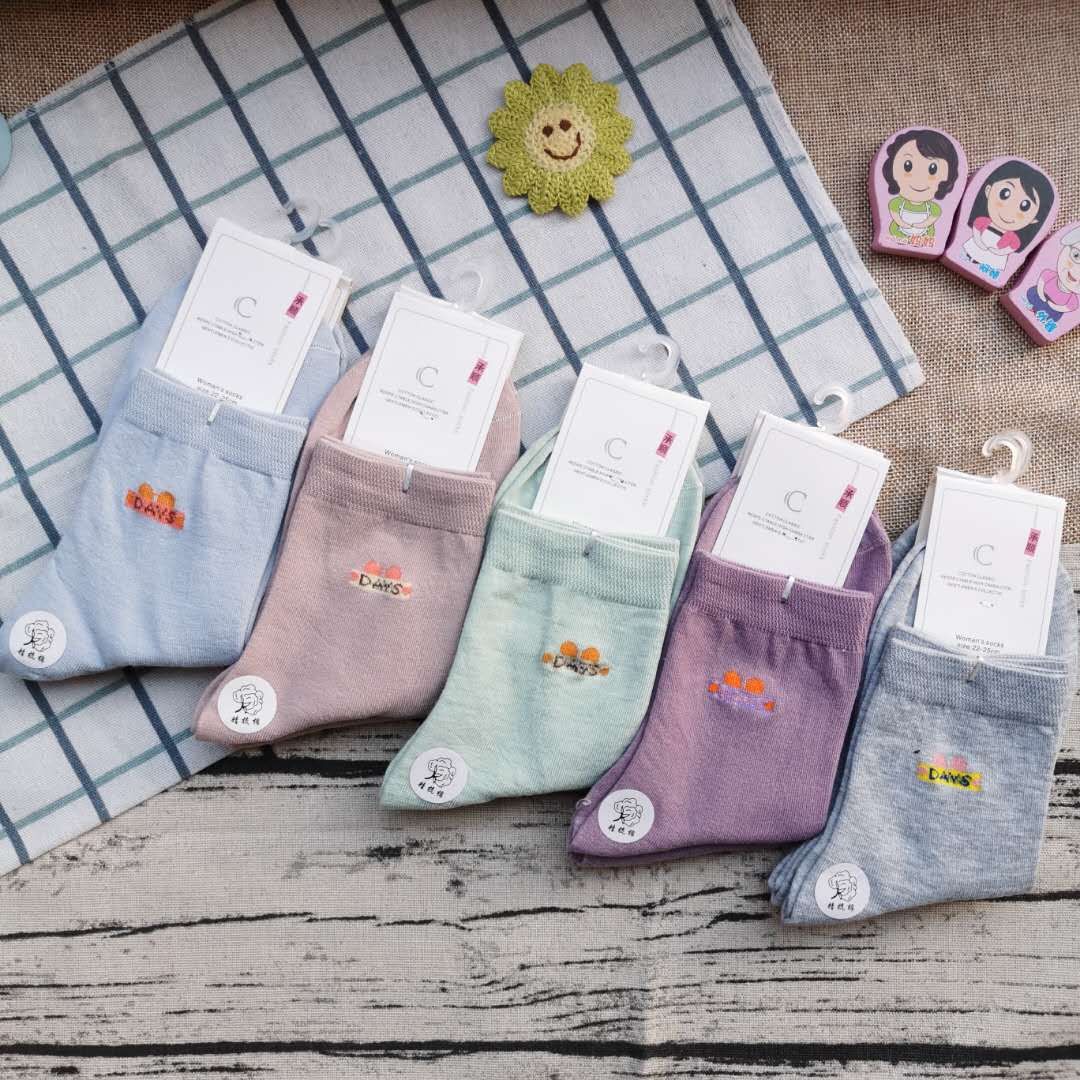 涤棉地摊袜子 户外休闲女祙 跑量款商务袜子 外贸女袜详情图1