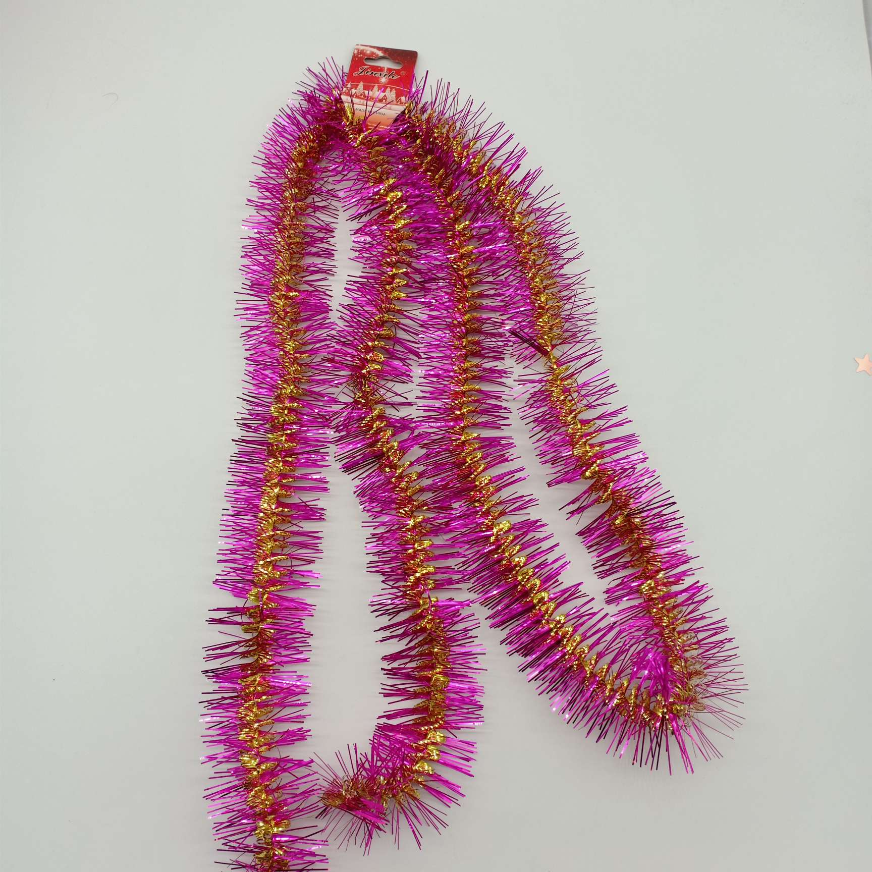 Factory direct sales of Christmas decorations, festival color strips and decorative items, party and festival decoration scenes, wholesale for foreign trade detail image 2