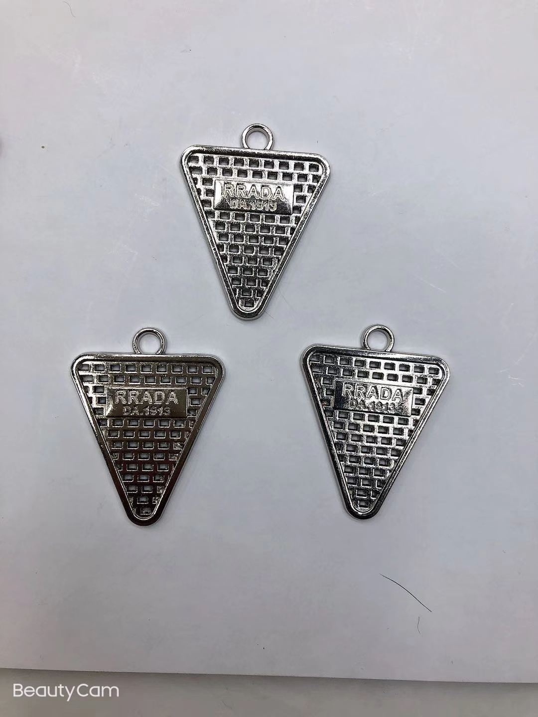 饰品/挂件/配件产品图