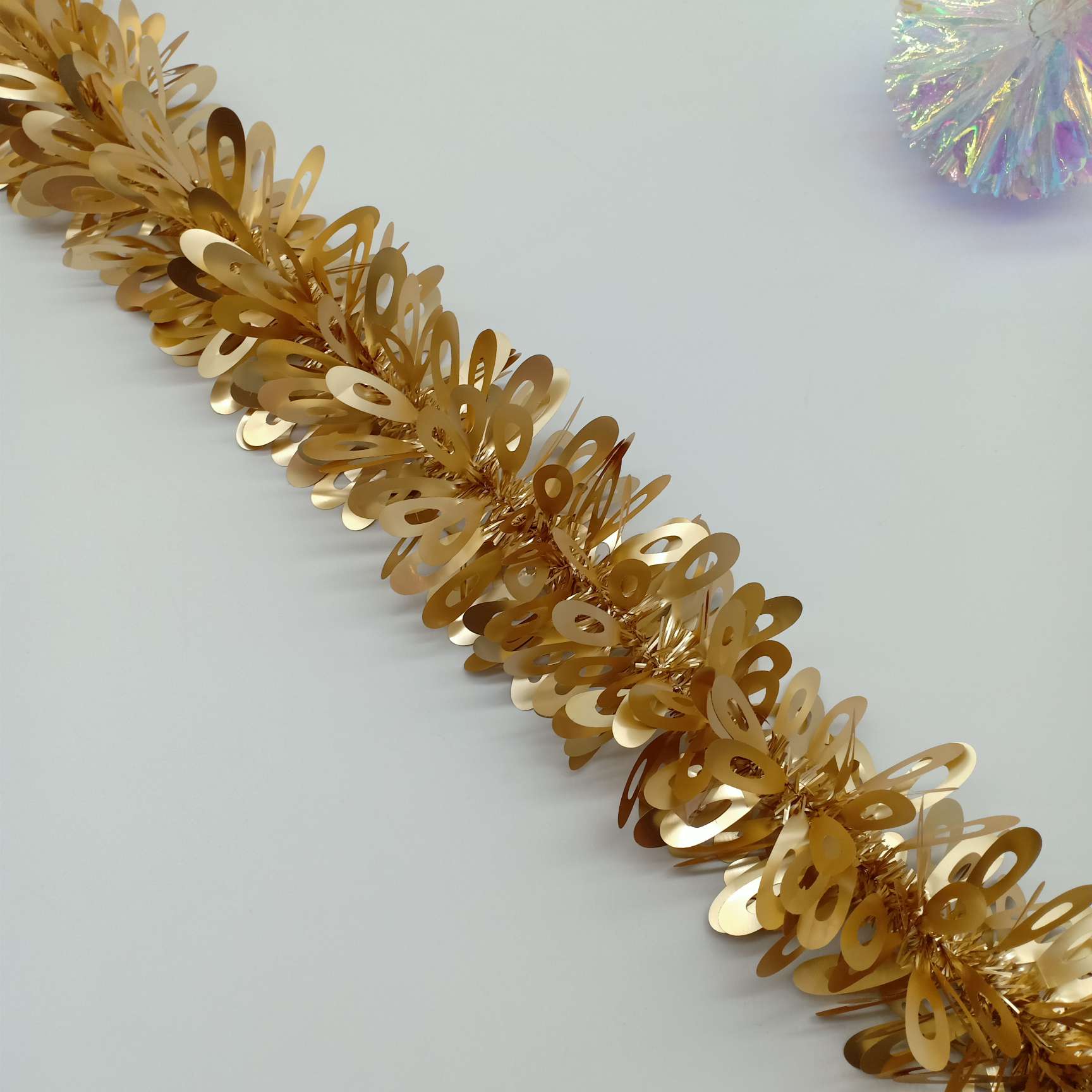 Factory direct sales of festival color strips and Christmas decorations! detail image 1