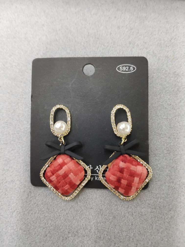 Red Chinese New Year earrings Korean version of the big East door with the same star with a small fragrance wind bow sterling silver pearl thumbnail