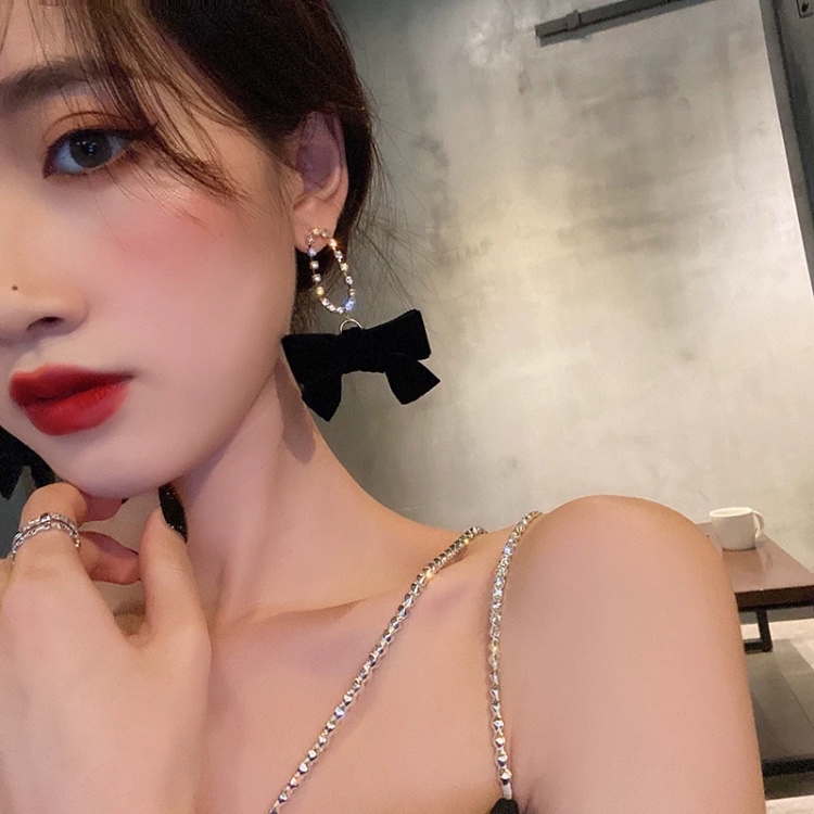 Black Velvet Bow Earrings undefined