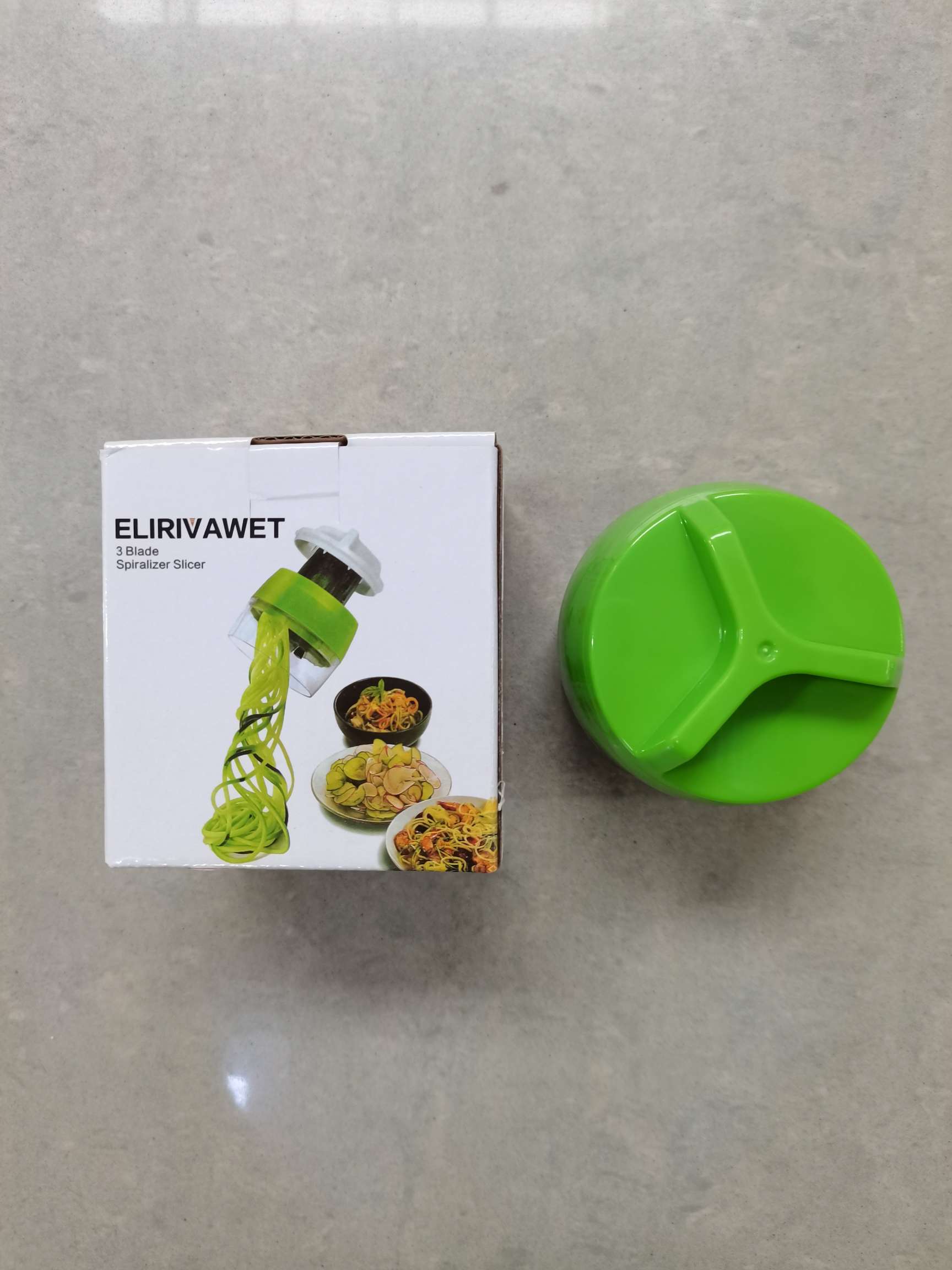 4-in-1 adjustable grater, handheld spiral vegetable slicer, three-in-one coiled slicer undefined