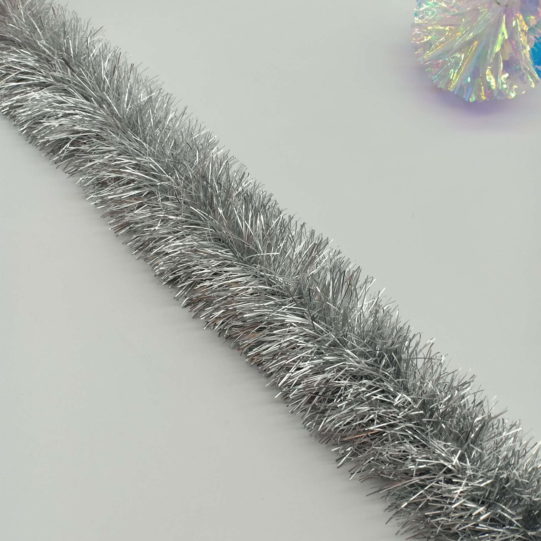 Factory direct sales of Christmas decorations, festival color strips, wool strips, party decoration supplies, wholesale for foreign trade undefined