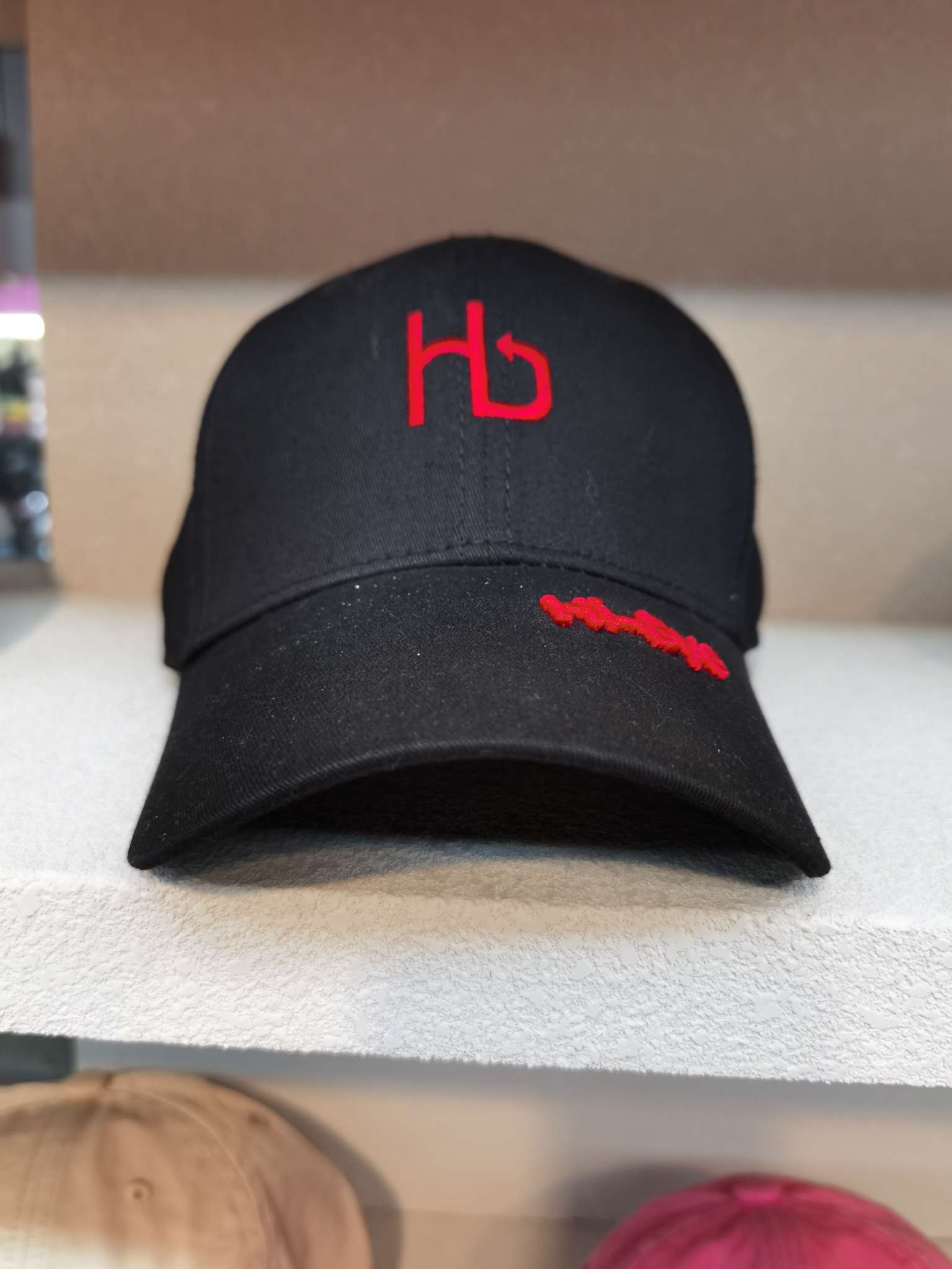 Hb Black