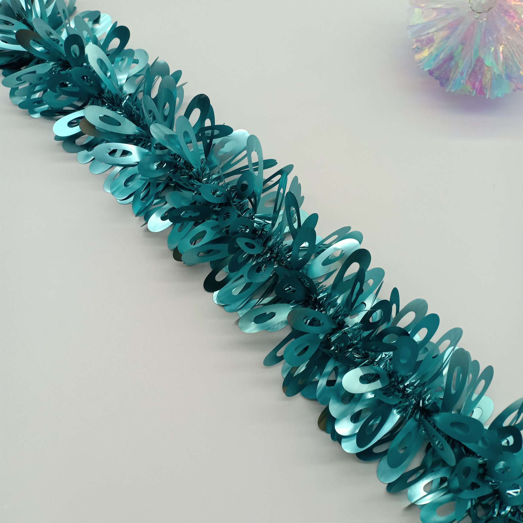 Factory direct sales of festival color strips and Christmas decorations! detail image 4