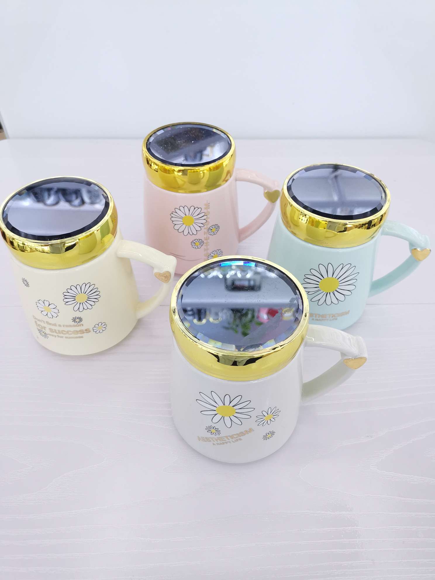 High-end ceramic cup Item Picture